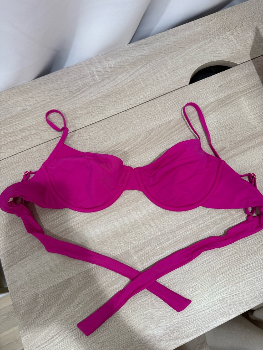 Monday swimwear Fuchsia Pink Underwire Bikini Top